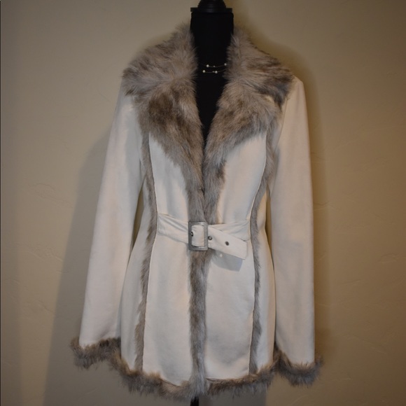 Bebe Faux Fur Women’s Coat! Size: M - Picture 2 of 13